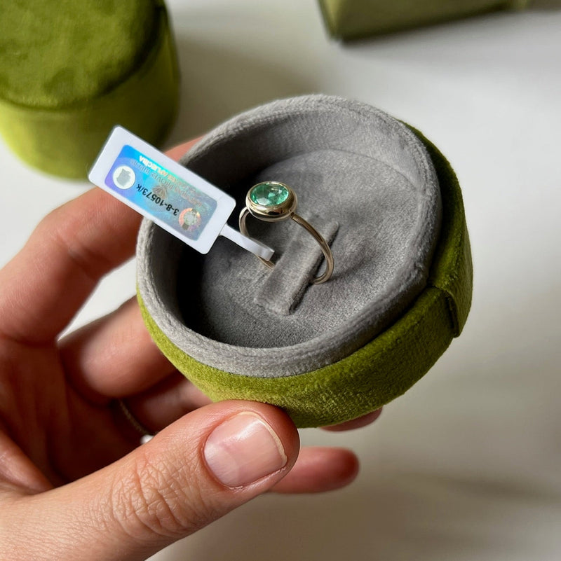 Minty Green Emerald*